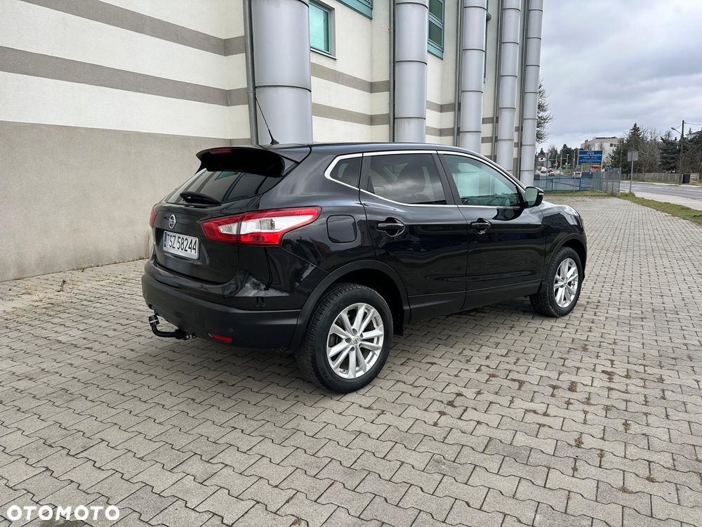 Nissan Qashqai 1.6 DCi 4x4 Black Edition EU6 - 5