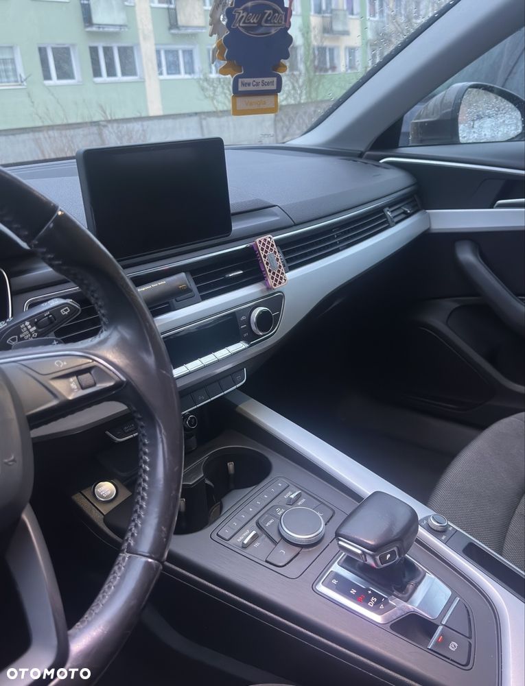 Audi A4 Avant - 5