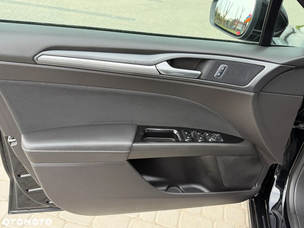 Ford Mondeo 2.0 TDCi Bi-Turbo PowerShift-Aut Titanium - 27