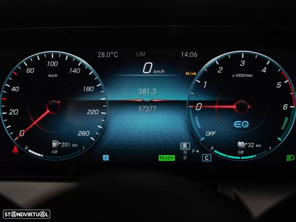 Mercedes-Benz E 300 de Avantgarde - 14
