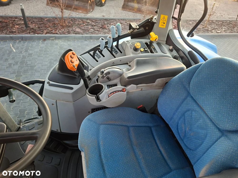 New Holland T6090 - 3