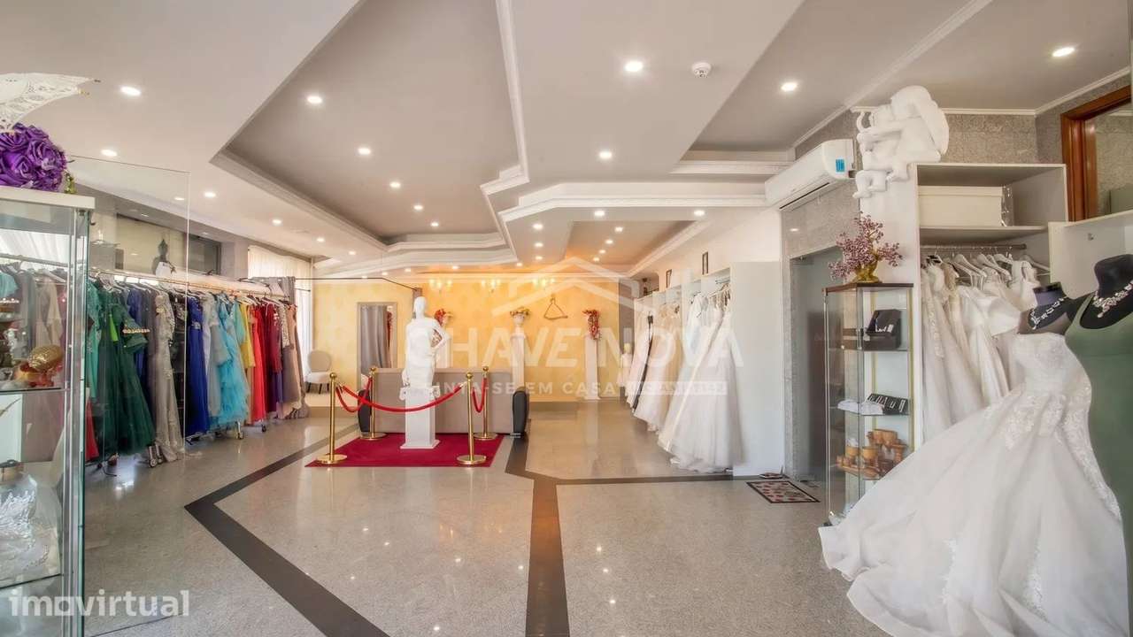 498 m² | Espaço Comercial | 2 Pisos + Terraço 90m2 | VN Gaia - Grande imagem: 3/39