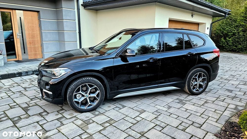 BMW X1 xDrive25i Advantage sport - 7