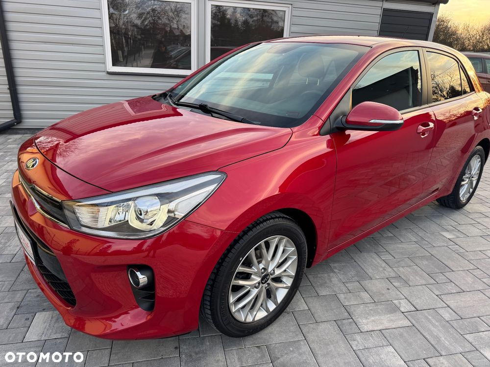 Kia Rio 1.2 Dream Team Edition - 16