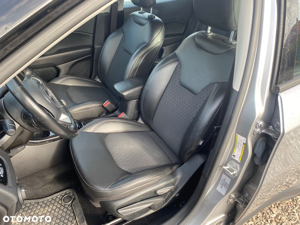 Jeep Compass 1.4 TMair Longitude FWD S&S - 22