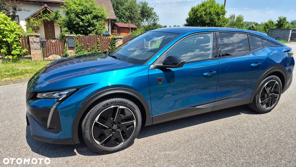 Peugeot 408 1.2 PureTech GT S&S EAT8 - 11