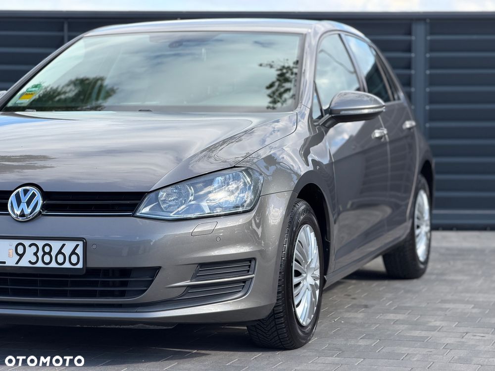 Volkswagen Golf 1.2 TSI BMT Comfortline - 24