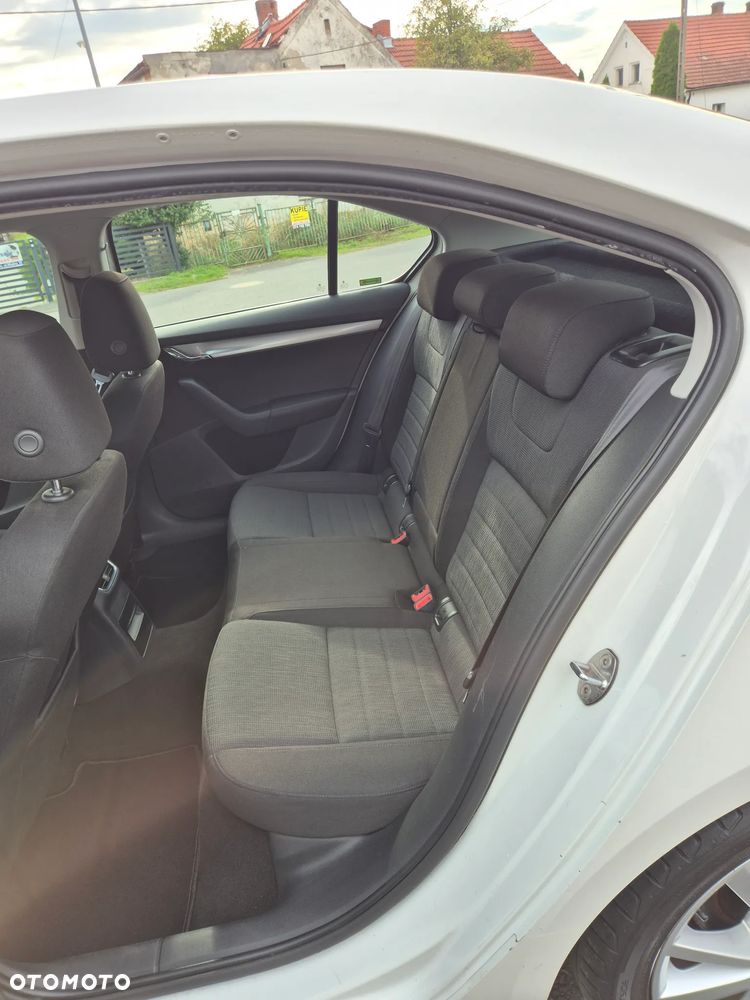 Skoda Octavia - 23