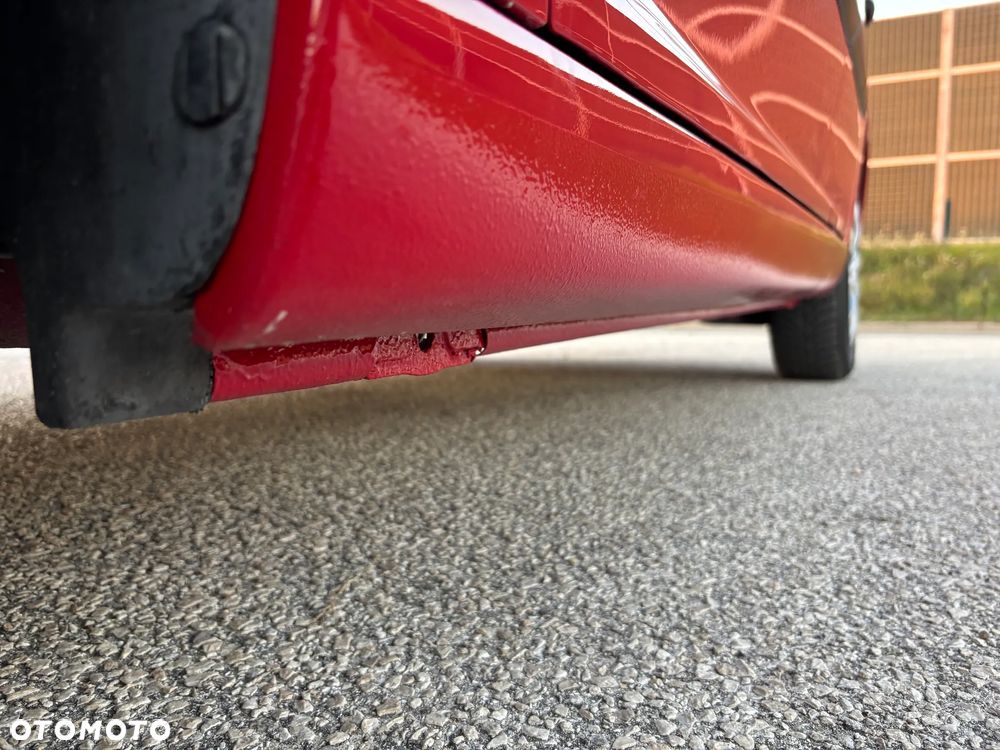 Peugeot 207 1.4 16V U Move - 18