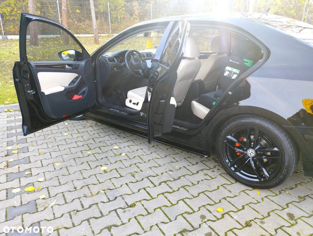 Volkswagen Jetta 2.0 TDI DPF BMT Comfortline - 39
