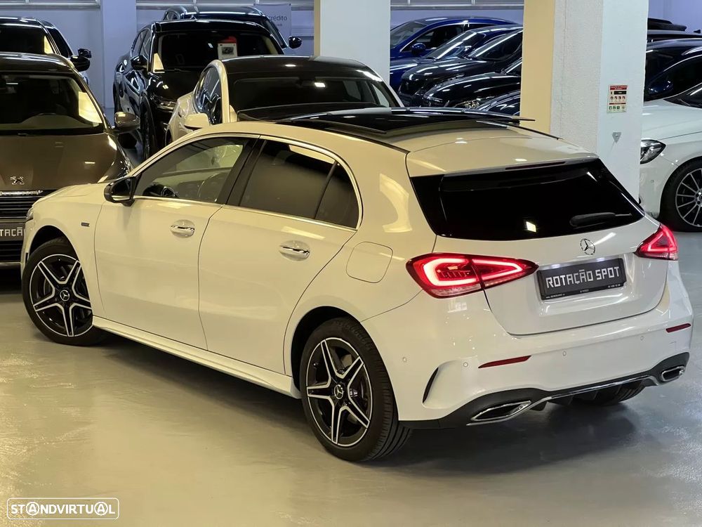 Mercedes-Benz A 250 e 8G-DCT AMG Line - 12