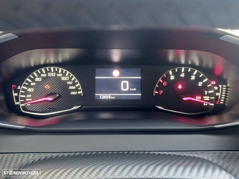 Peugeot 2008 1.2 PureTech Style - 13