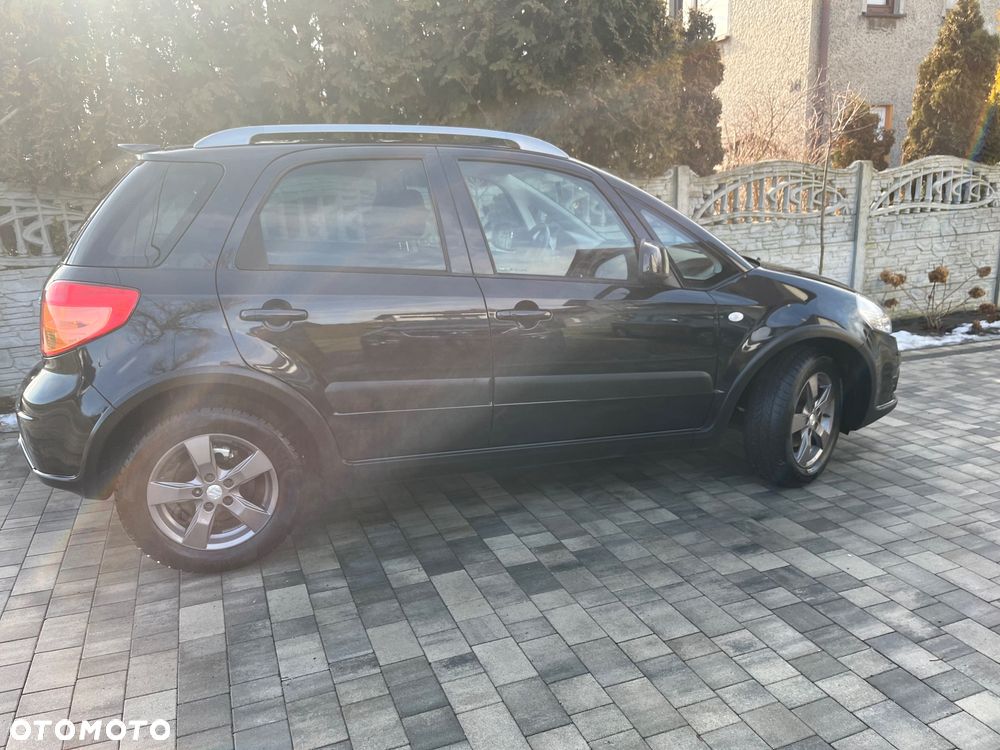 Suzuki SX4 1.6 VVT 4x2 Comfort - 11