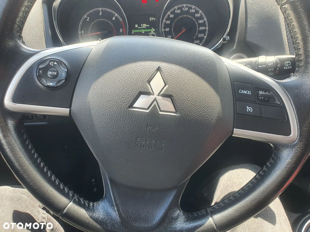 Mitsubishi ASX 1.8 DI-D 2WD Edition II - 17