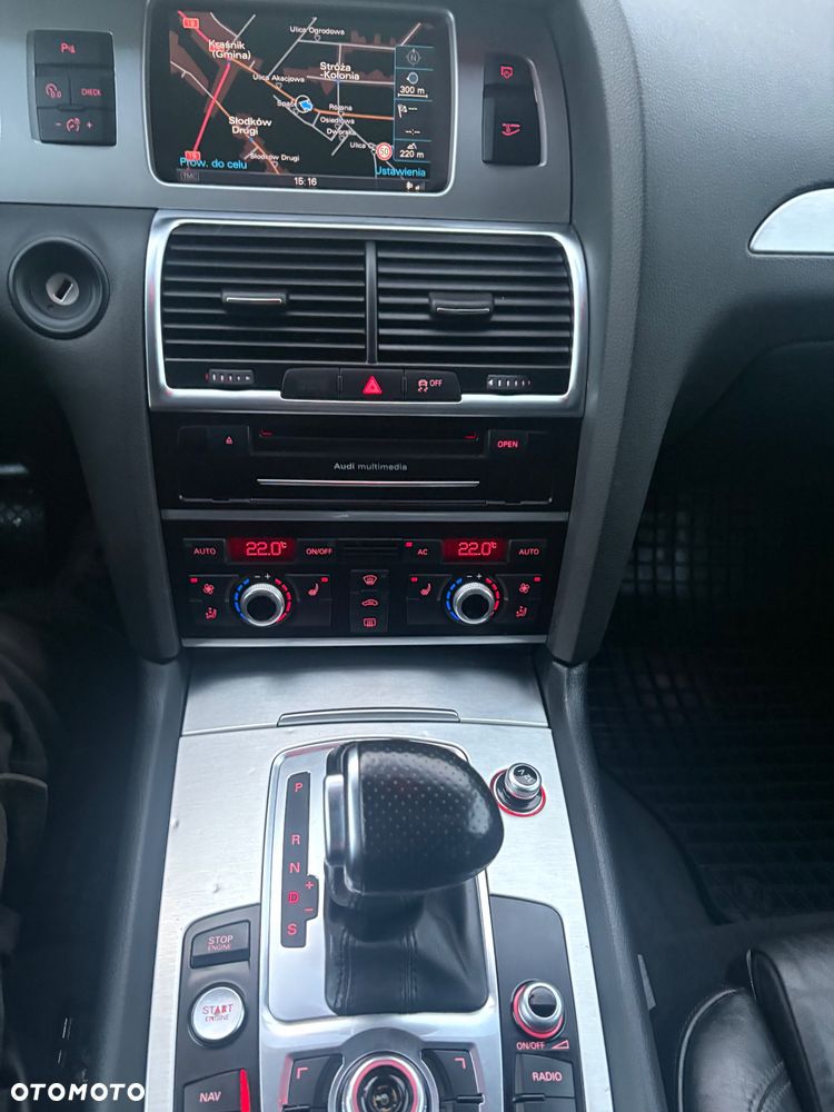 Audi Q7 - 36