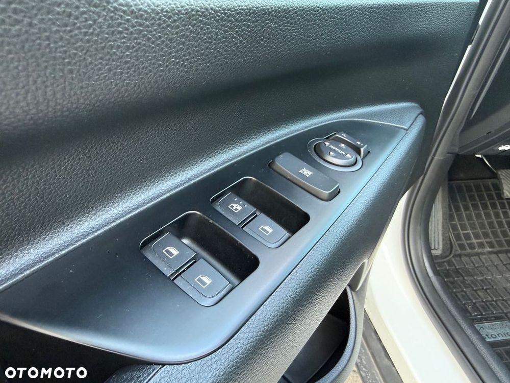Kia Stonic 1.0 T-GDI M - 19