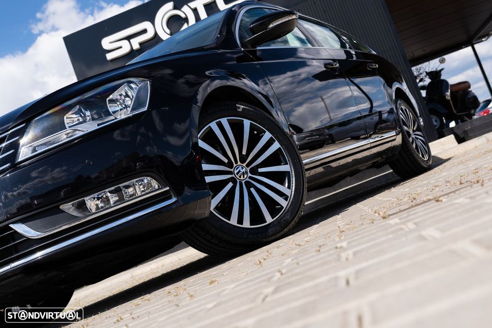 VW Passat Variant 2.0 TDI Highline - 4