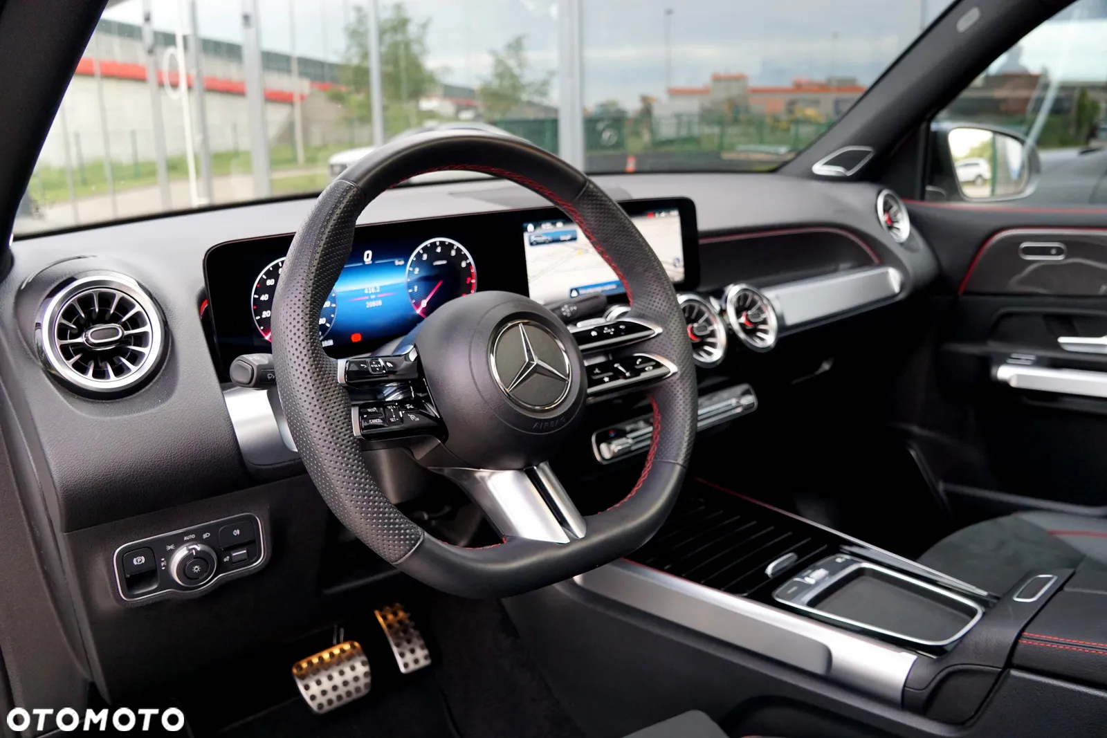 Mercedes-Benz GLB 200 AMG Line 7G-DCT - 13