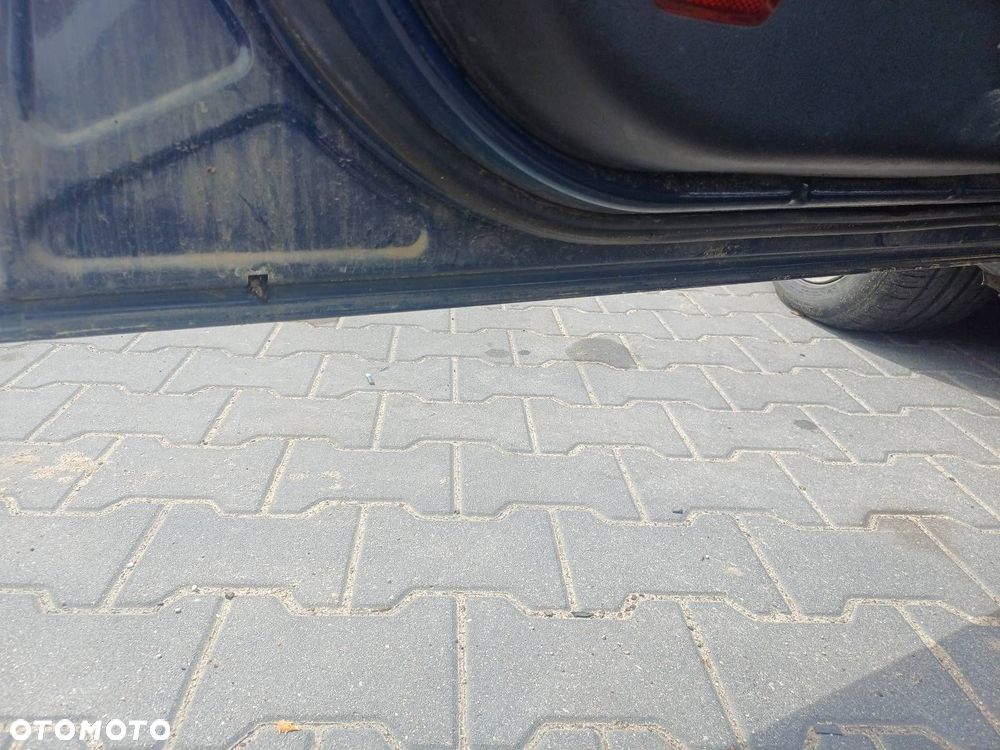 DRZWI KOMPLETNE LEWY PRZÓD FORD MONDEO MK4 A8 - 4
