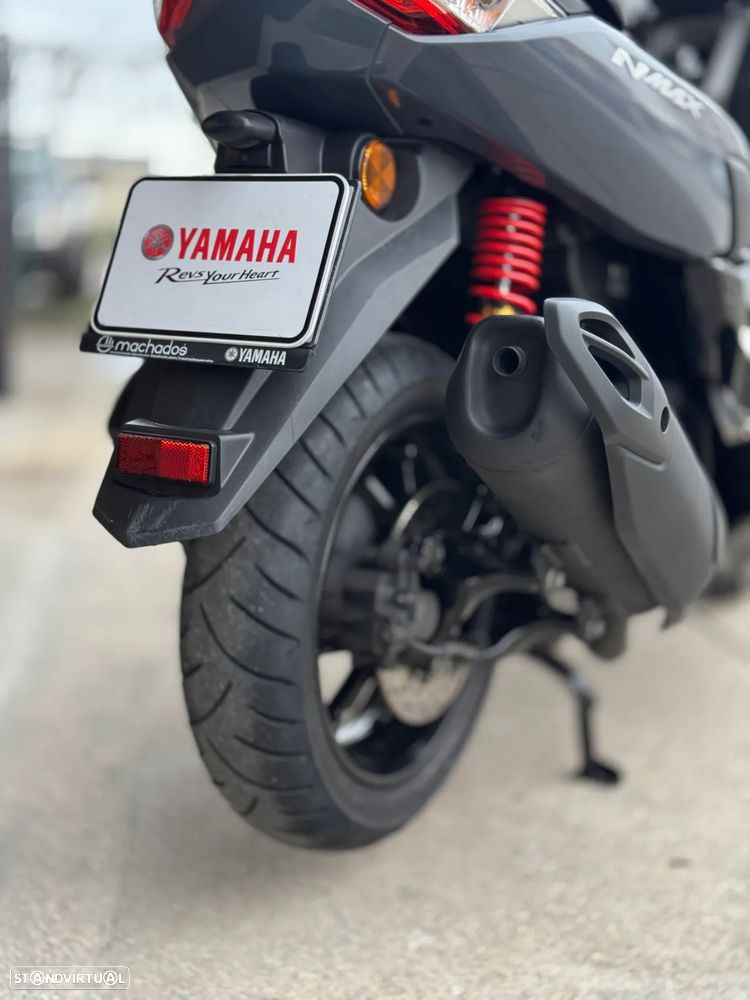 Yamaha NMAX - 11
