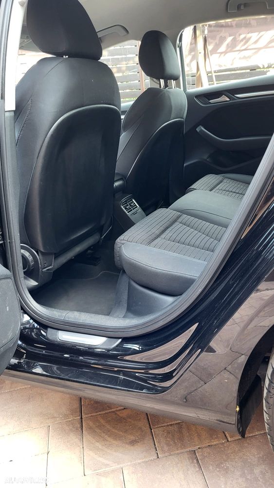 Audi A3 2.0 TDI Ambiente - 17
