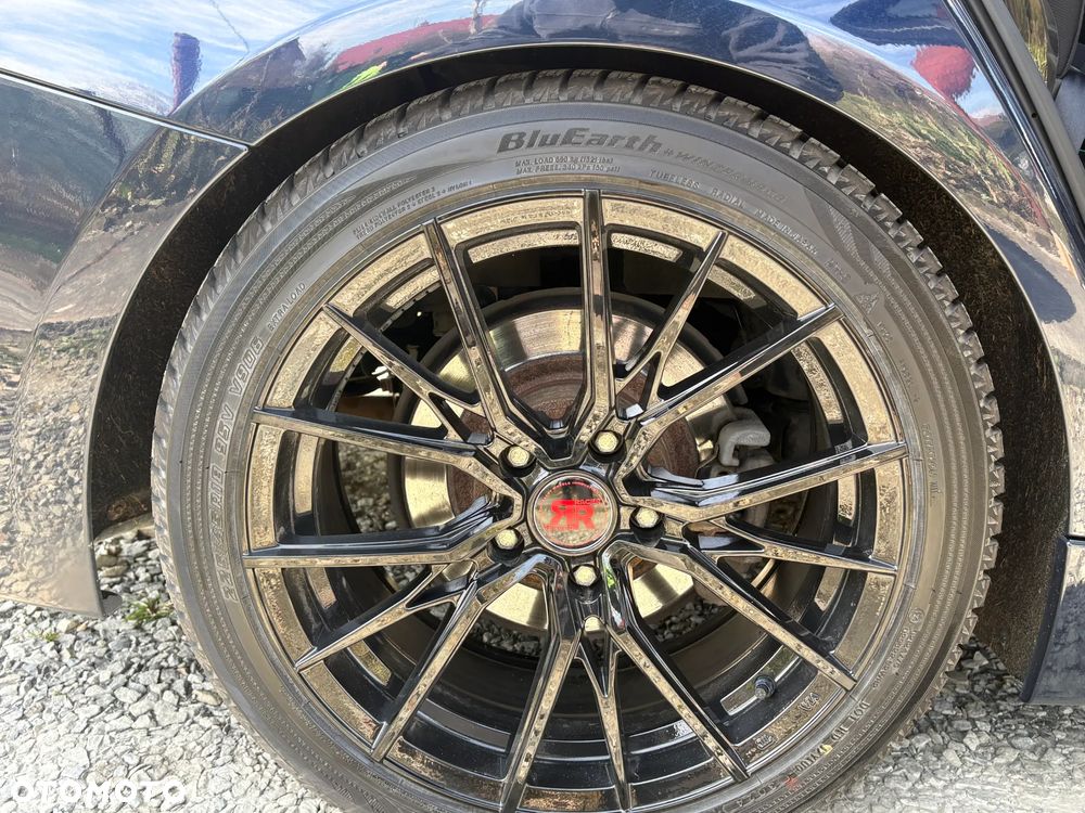 BMW Seria 3 320i Sport Line - 13