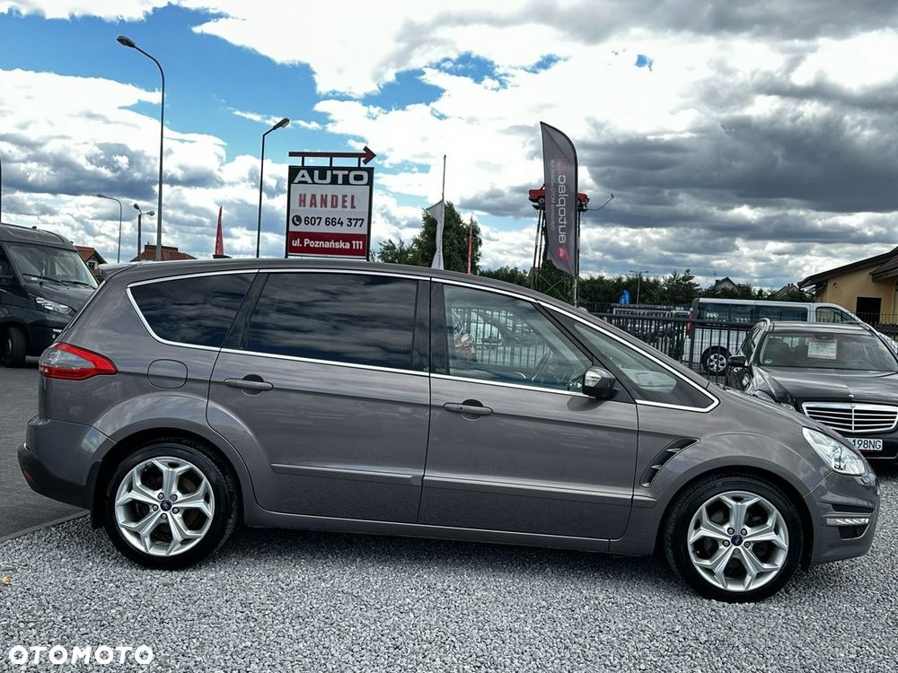 Ford S-Max - 31
