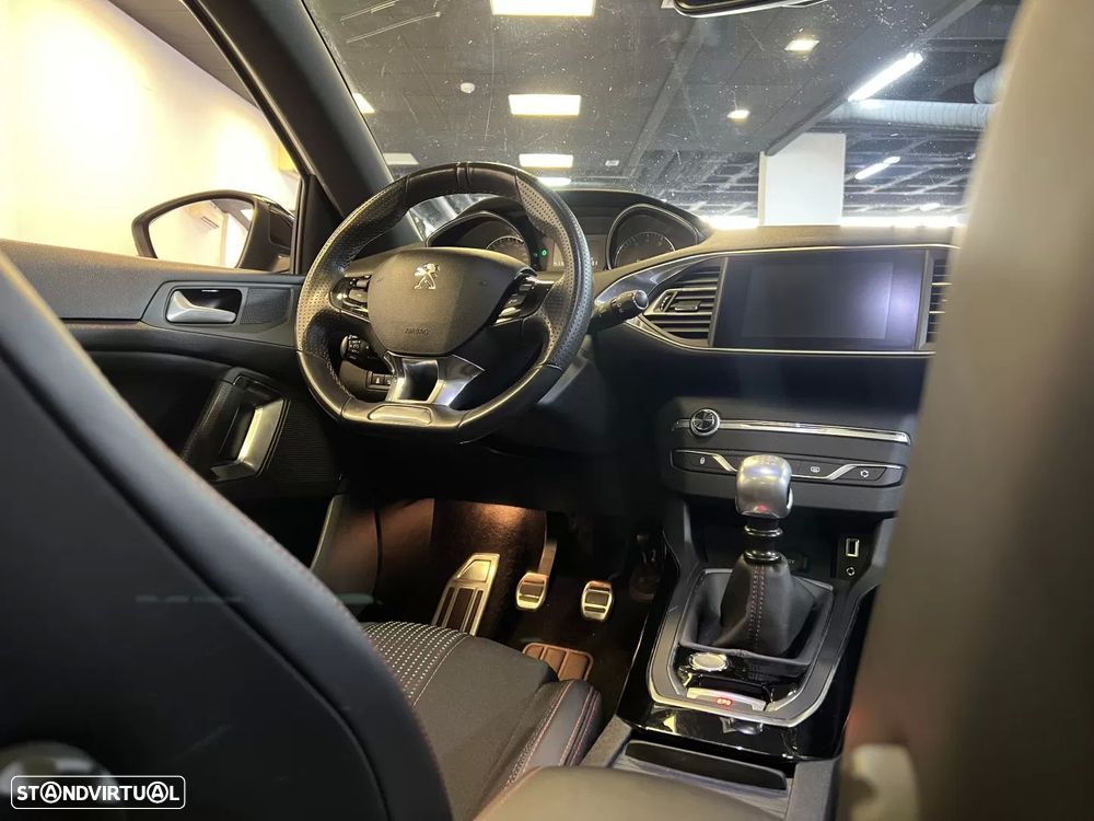 Peugeot 308 SW 1.2 PureTech GT - 12