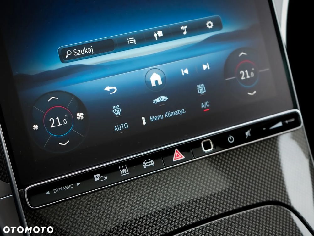 Mercedes-Benz CLE 300 4Matic 9G-TRONIC - 24