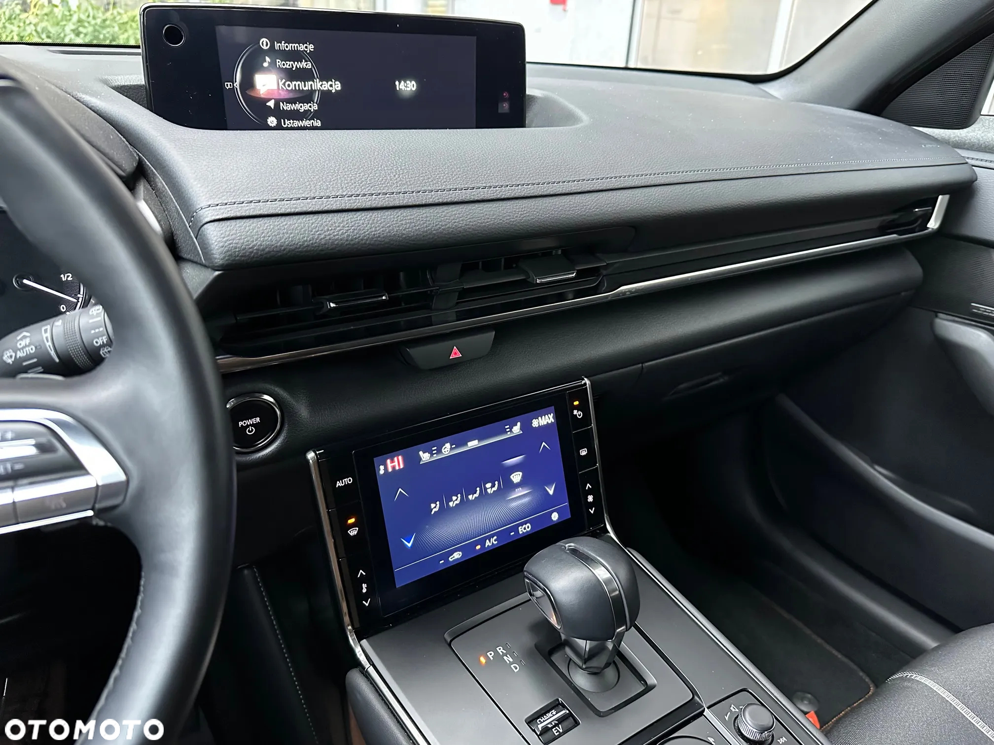 Mazda MX-30 - 12