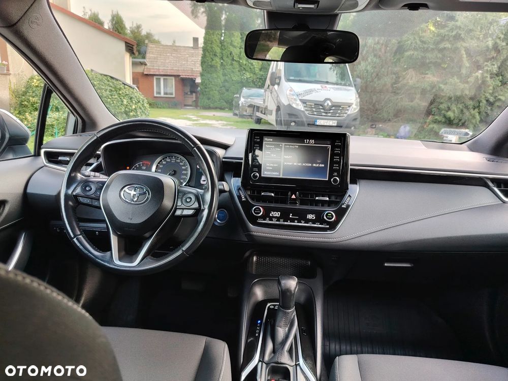 Toyota Corolla 1.8 Hybrid Comfort - 38
