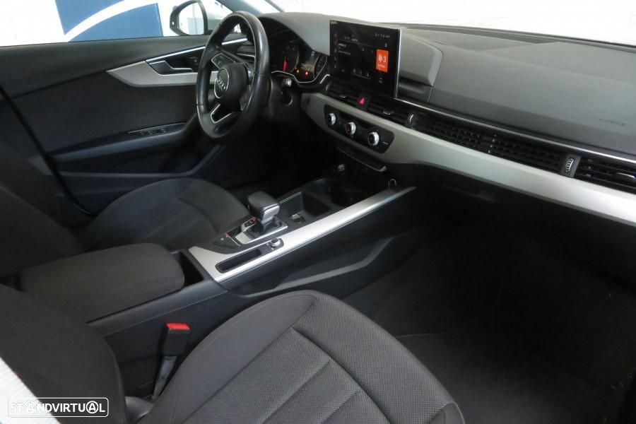 Audi A4 Avant 35 TDI Design S tronic - 8