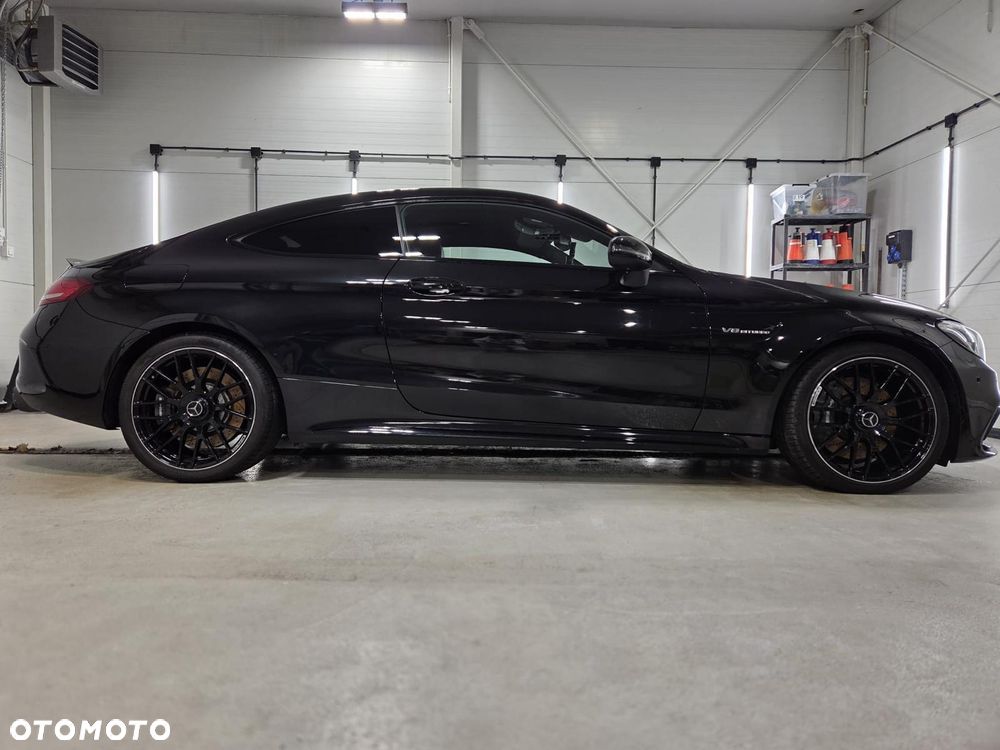 Mercedes-Benz Klasa C AMG 63 AMG Speedshift 7G-MCT - 7