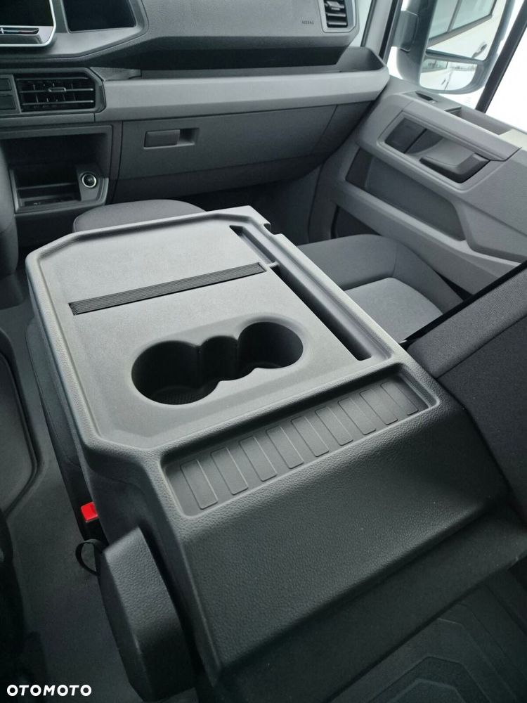 Volkswagen Crafter Skrzyniowy z podwójną kabiną - 14