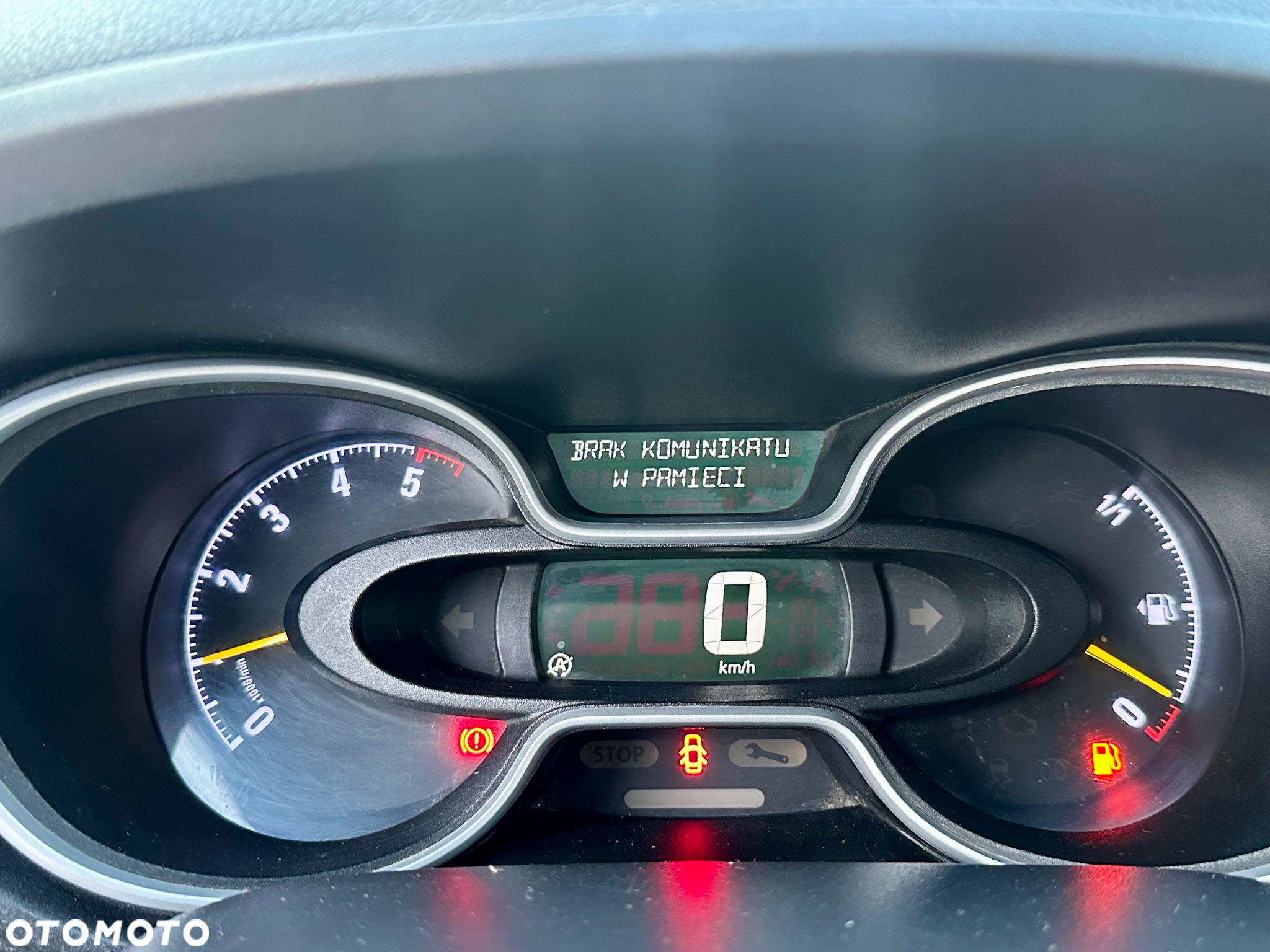 Opel Vivaro - 12