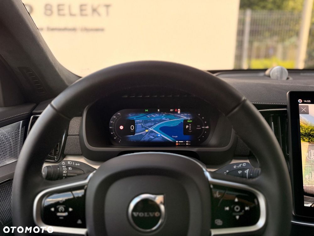 Volvo XC 90 - 16