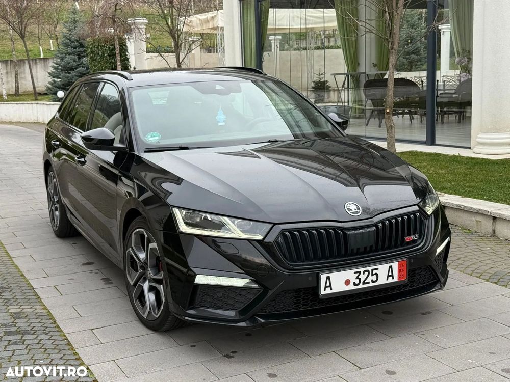 Skoda Octavia 2.0 TDI DSG RS Plus - 34