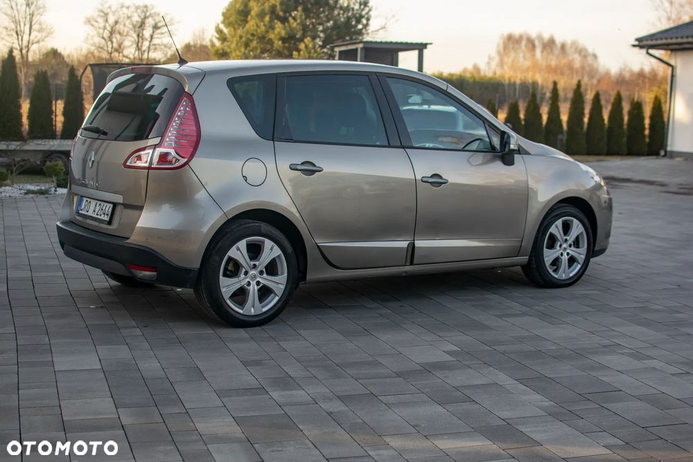 Renault Scenic - 15