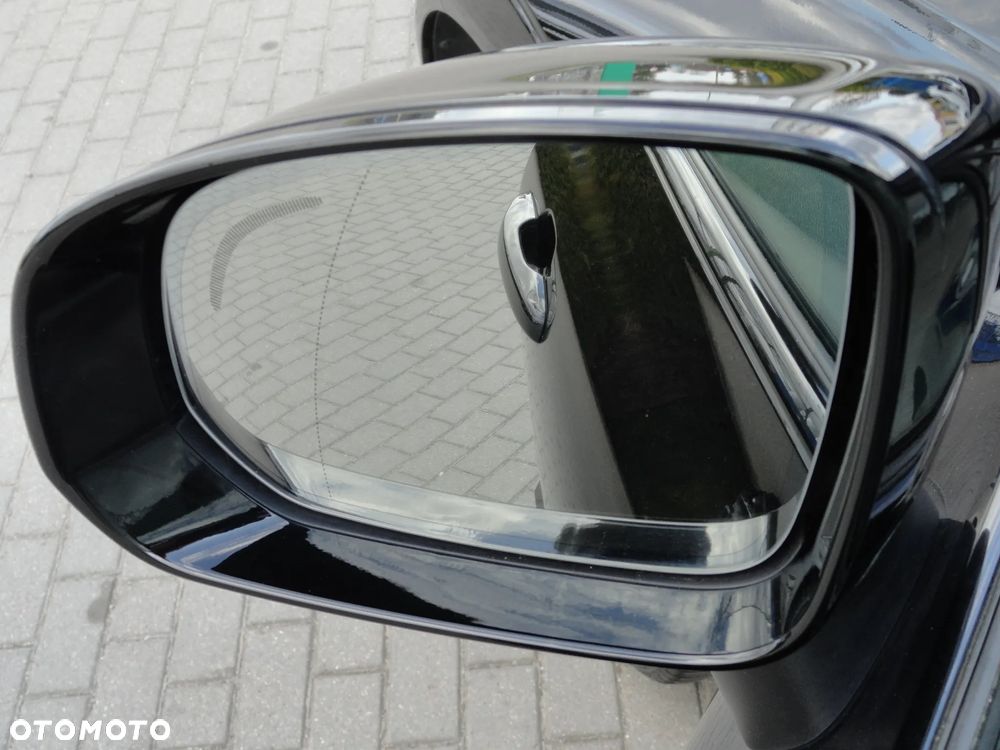 Volvo XC 60 B4 D Geartronic RDesign - 22