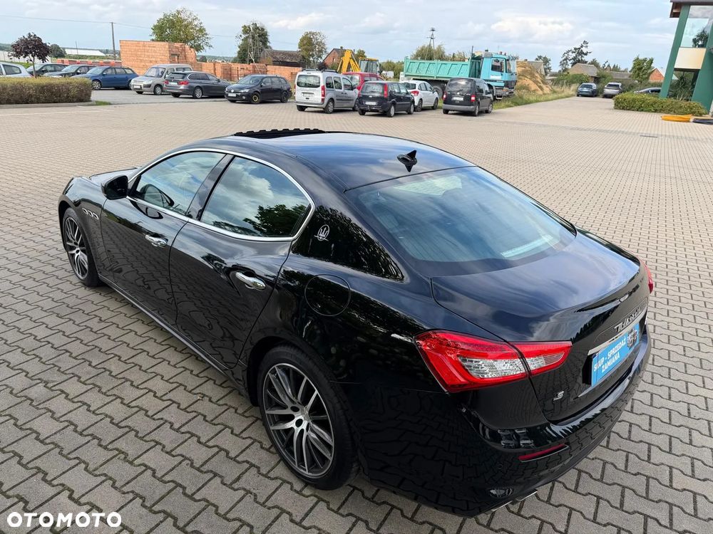 Maserati Ghibli GranSport - 3