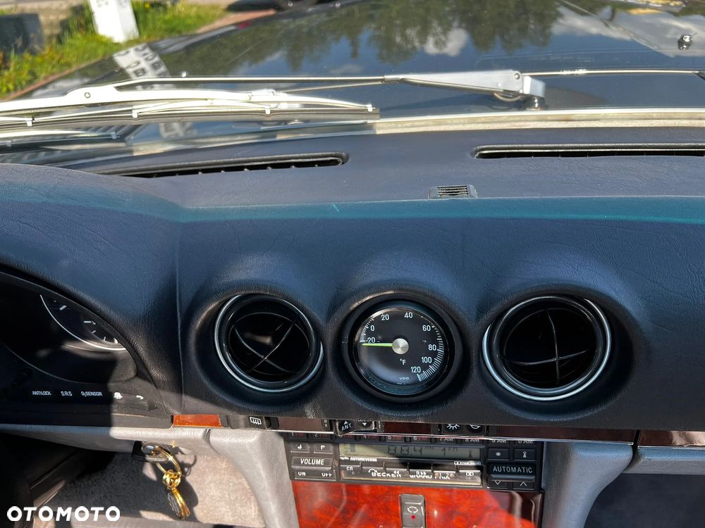 Mercedes-Benz SL - 22