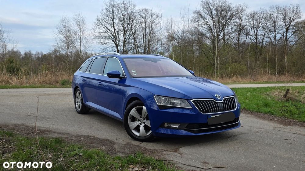 Skoda Superb 2.0 TDI DSG Style - 1