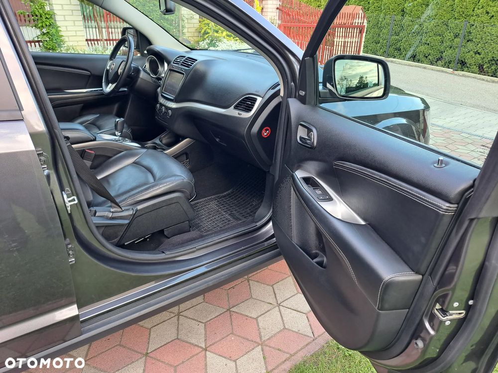 Fiat Freemont 2.0 Multijet 16V DPF Automatik Allrad Lounge - 13