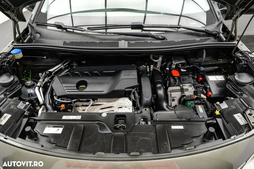 Peugeot 3008 PHEV 180 EAT8 Allure Pack - 26