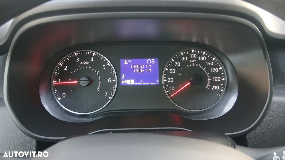 Dacia Duster 1.5 dCi 4x4 Prestige - 11