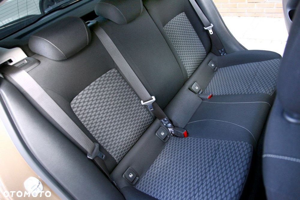 Opel Astra 1.4 Turbo Active - 18