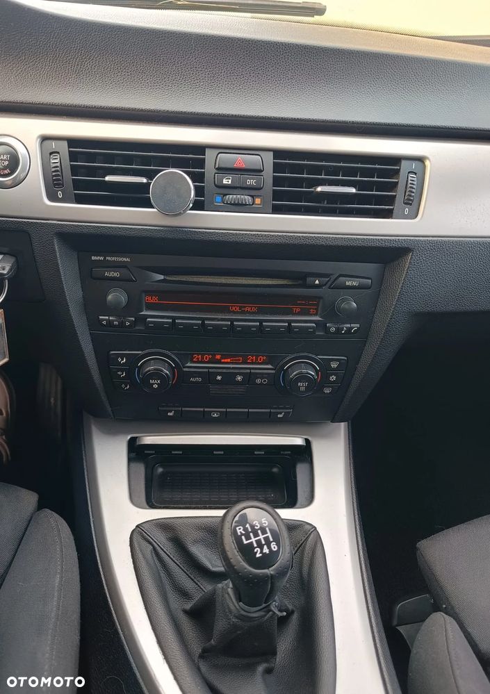 BMW Seria 3 320d DPF - 7