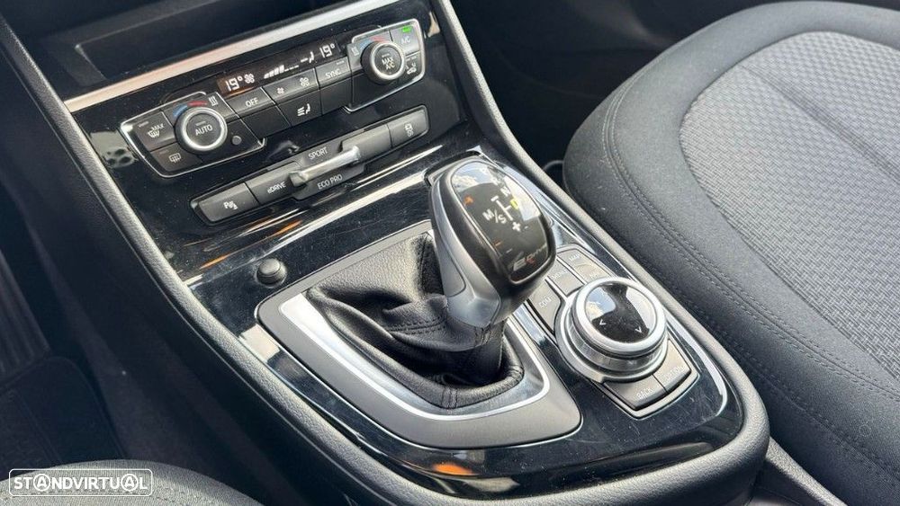 BMW 225xe Active Tourer Advantage - 14