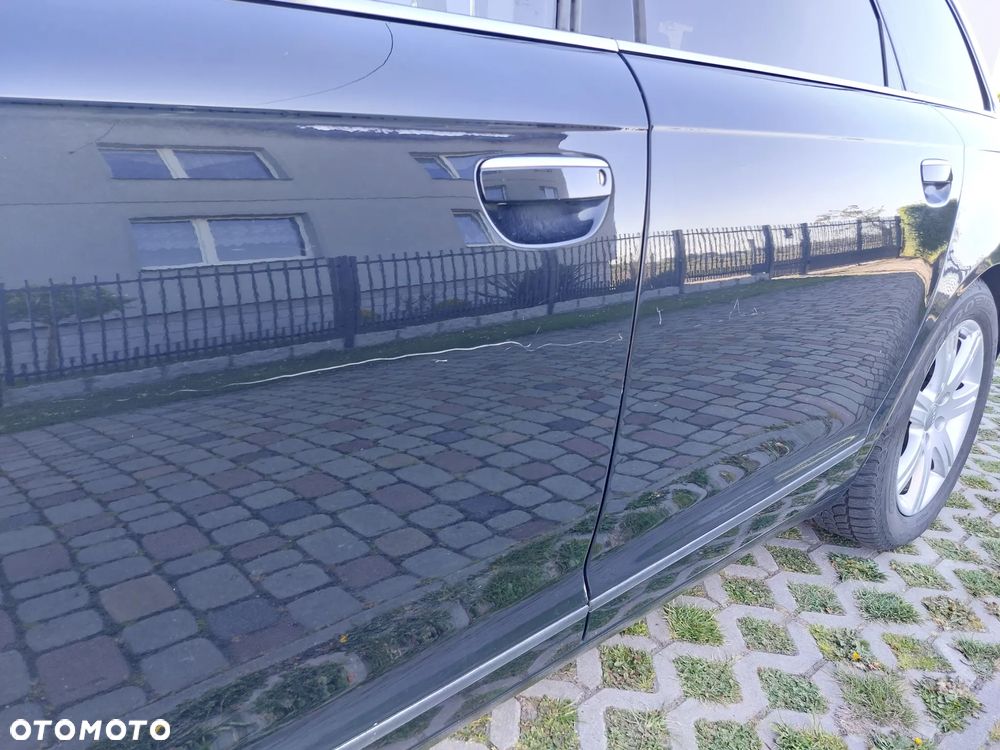 Audi A6 Avant 3.0 TDI DPF quattro tiptronic - 13