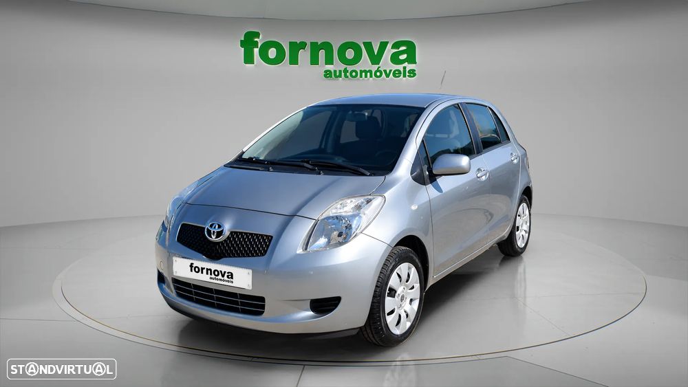 Toyota Yaris - 2